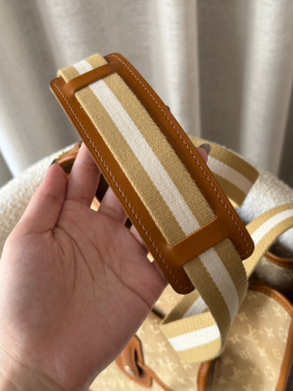 Vintage Louis Vuitton 奶茶牛仔crossbody bag