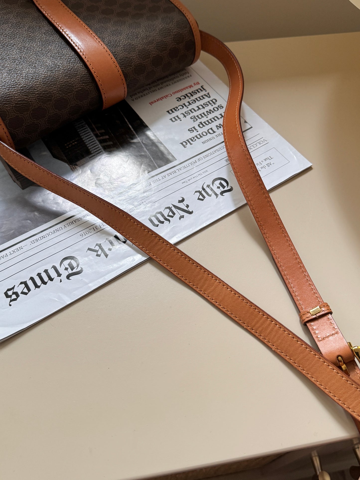Vintage Celine macadam crossbody bag🧸