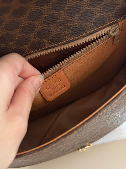 Vintage Celine macadam crossbody bag🧸