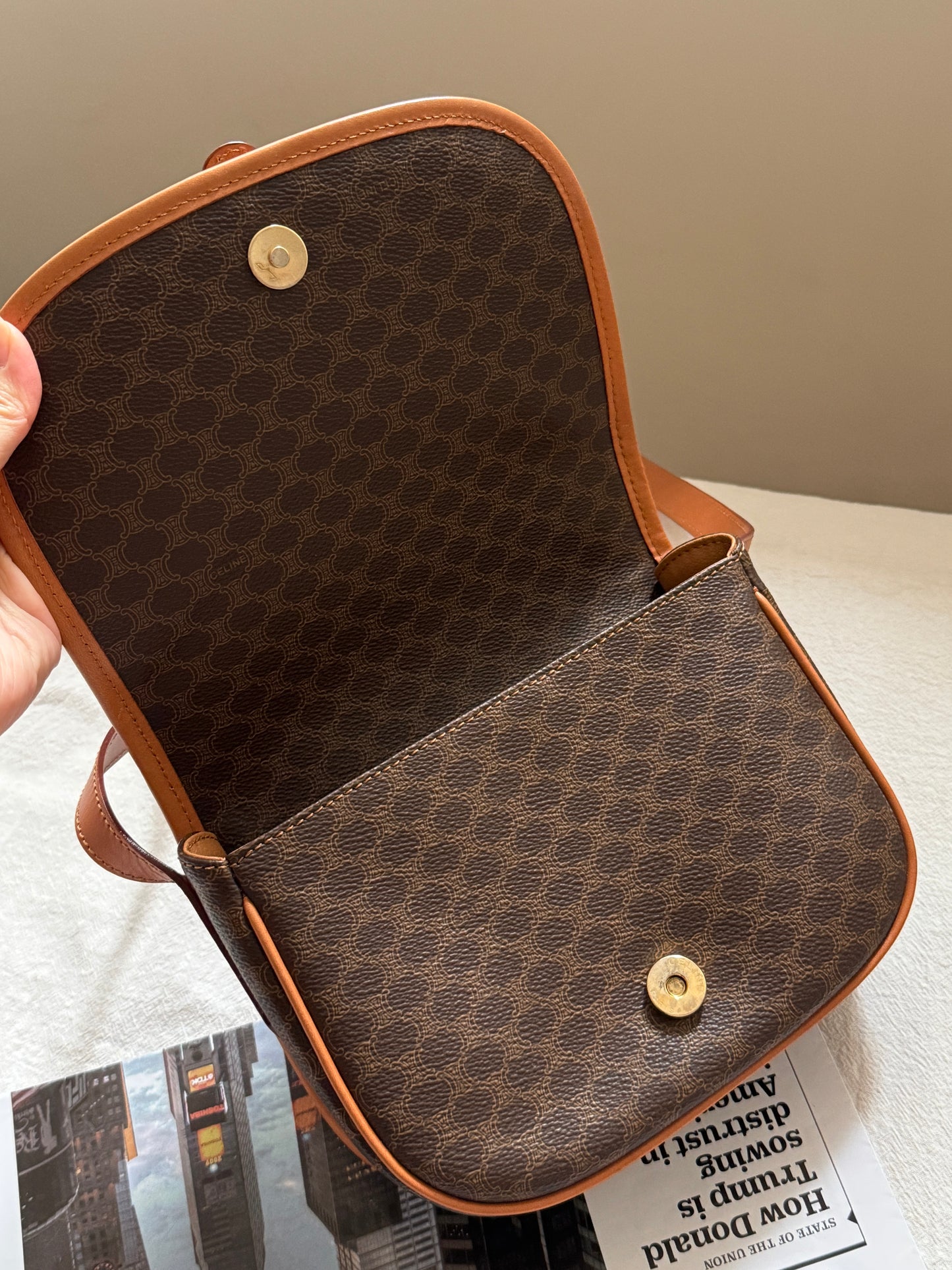 Vintage Celine macadam crossbody bag🧸