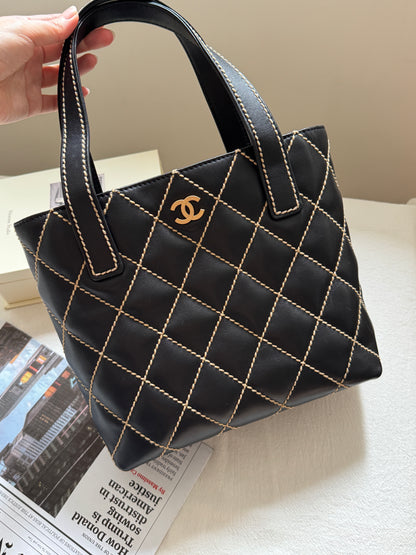 Vintage Chanel calfskin vivian tote