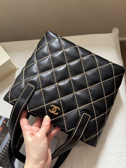 Vintage Chanel calfskin vivian tote