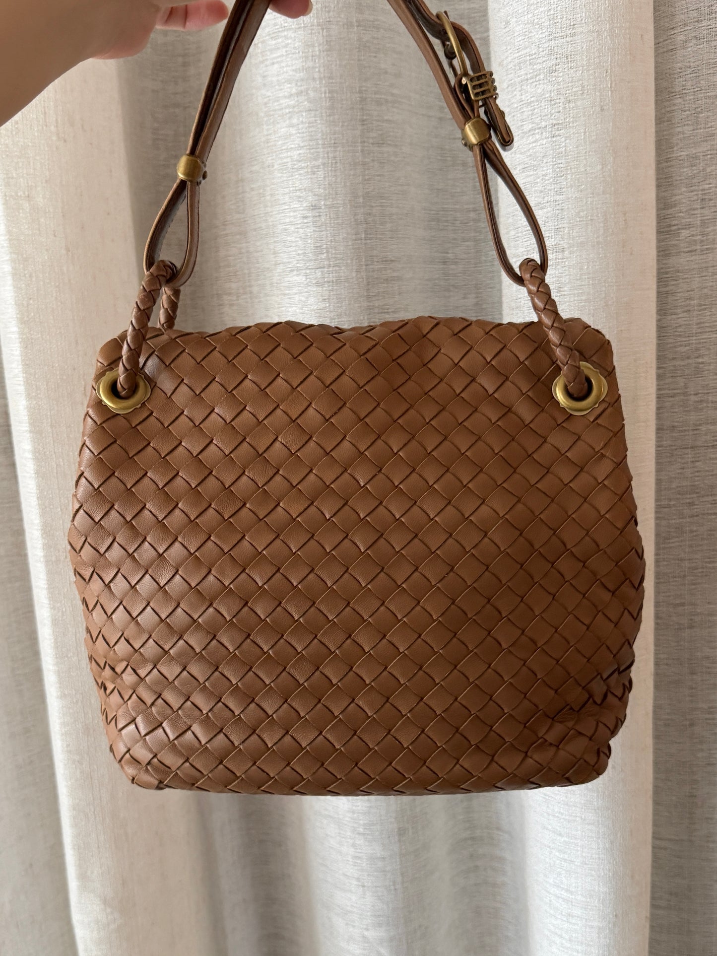 Vintage Bottega Veneta leather flap bag🧸