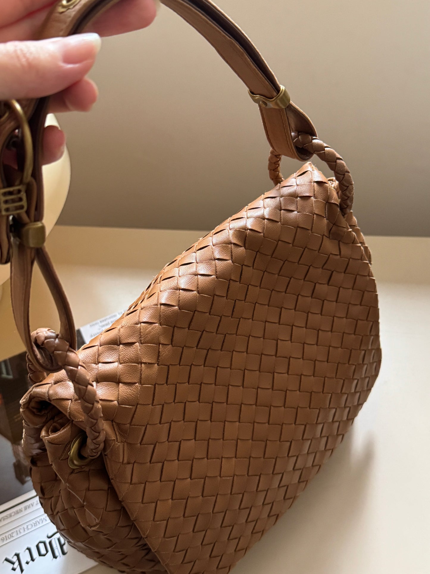 Vintage Bottega Veneta leather flap bag🧸