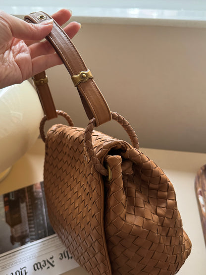 Vintage Bottega Veneta leather flap bag🧸