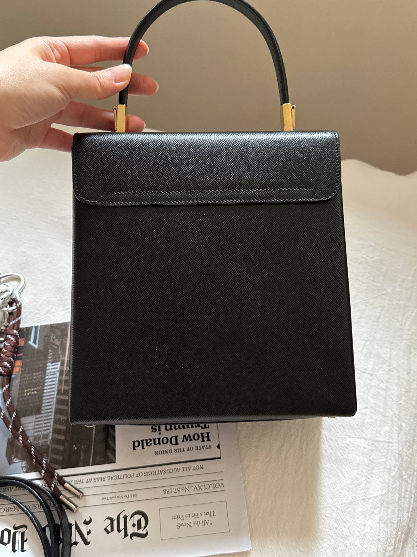 Vintage Salvatore Ferragamo黑金博物館包🪐