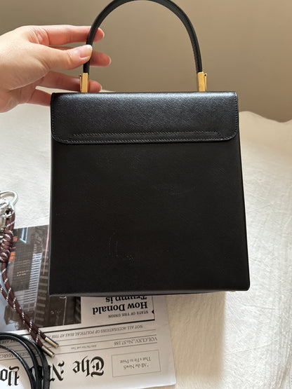 Vintage Salvatore Ferragamo黑金博物館包🪐
