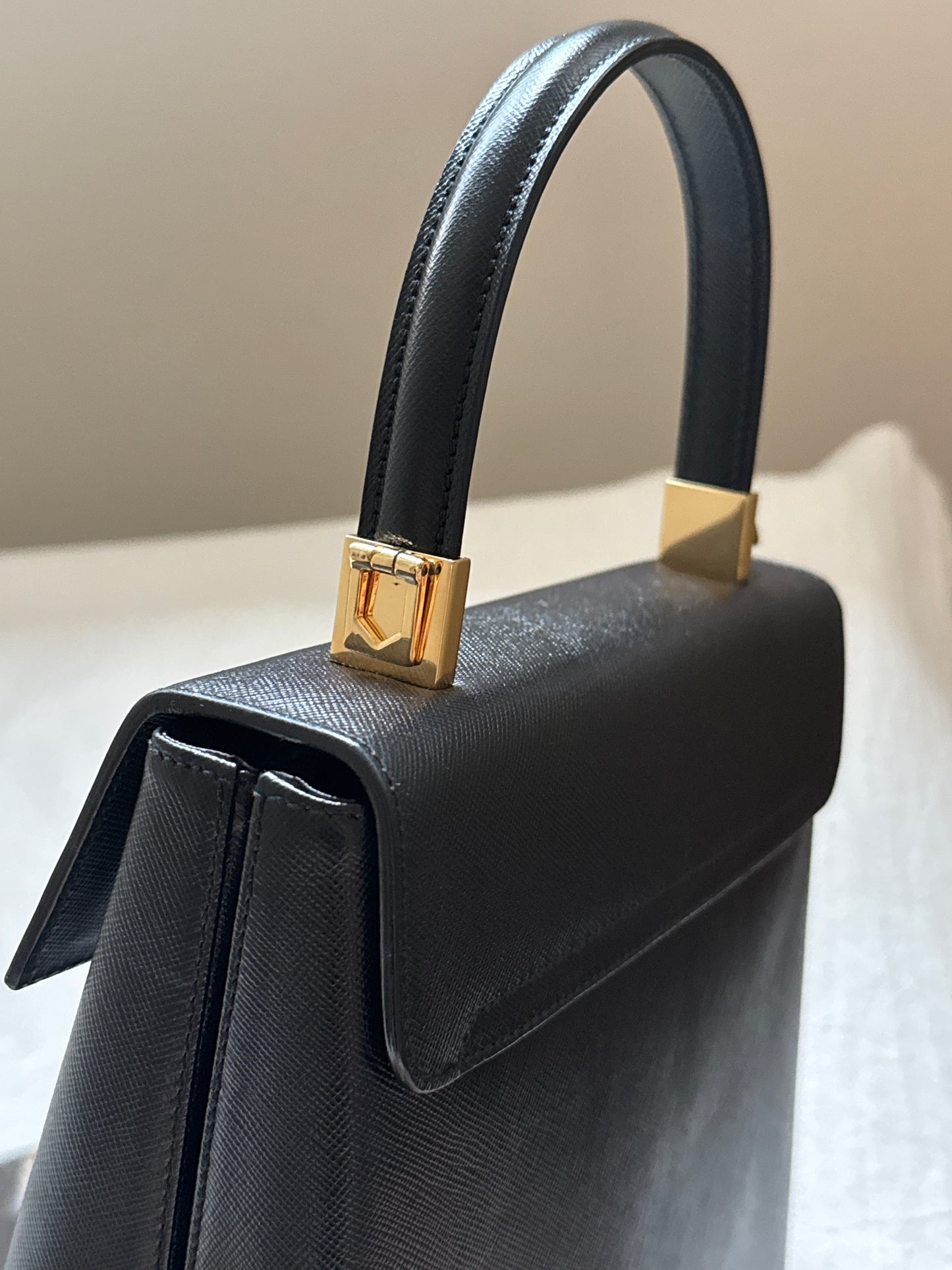Vintage Salvatore Ferragamo黑金博物館包🪐
