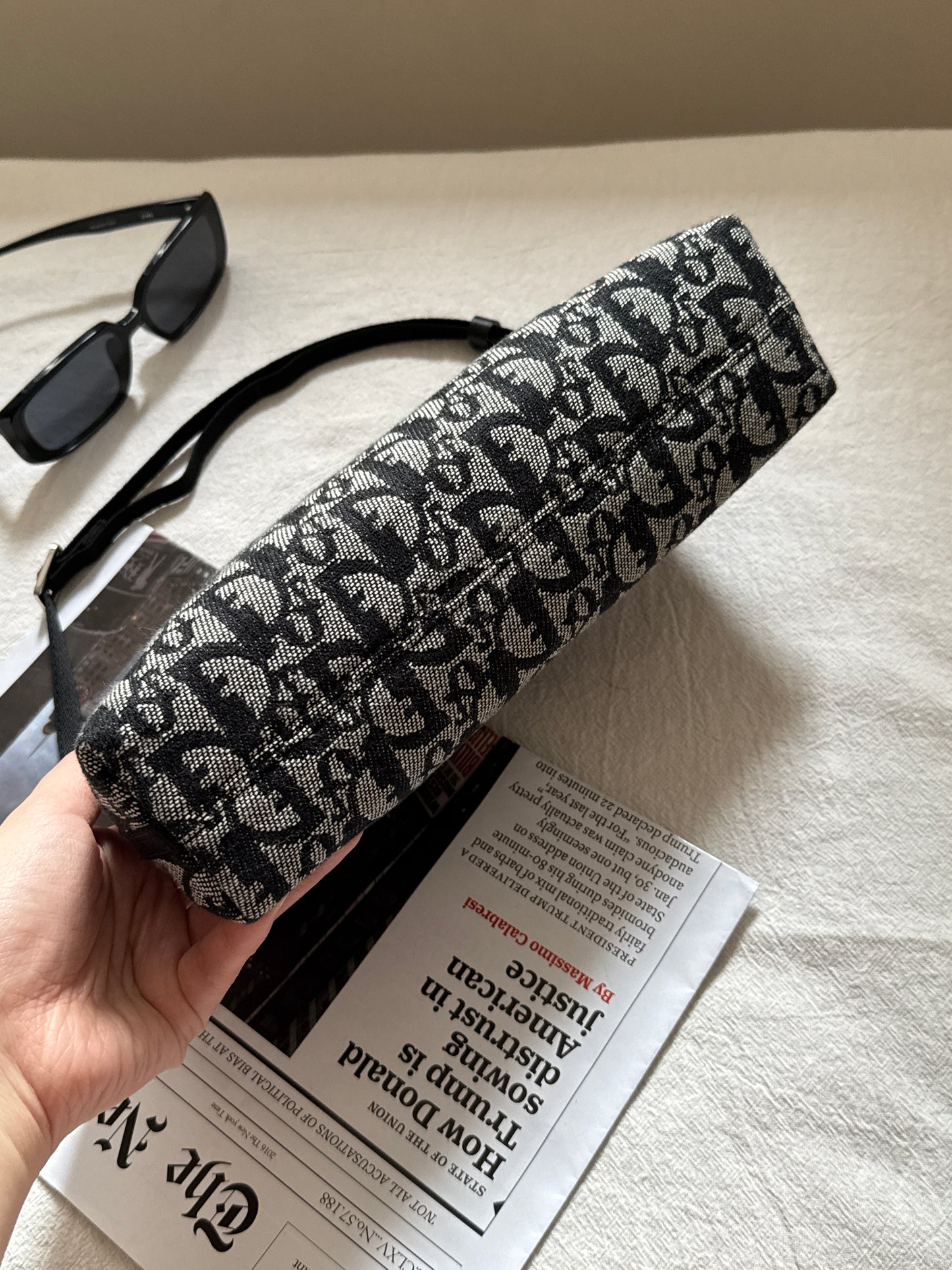 Vintage Dior 黑花銀扣trotter shoulder bag