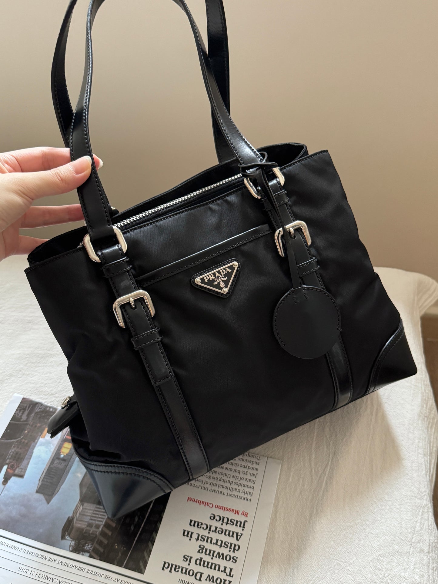 Vintage Prada nylon tote🧳