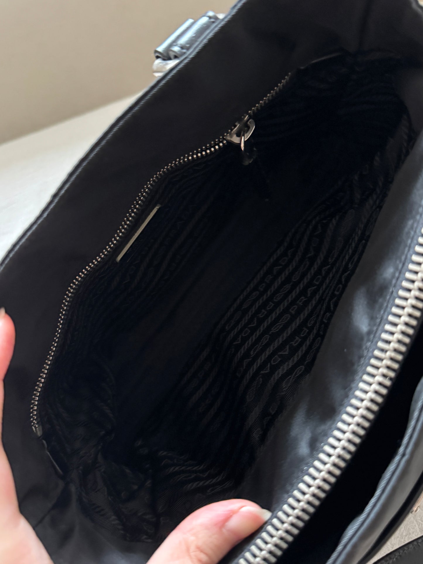 Vintage Prada nylon tote🧳