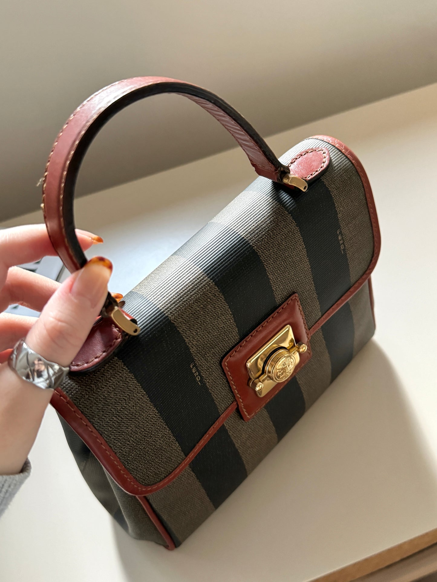 Vintage Fendi double-faced mini kelly bag🐻