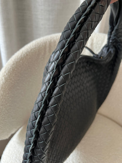 Vintage Bottega Veneta intrecciato hobo