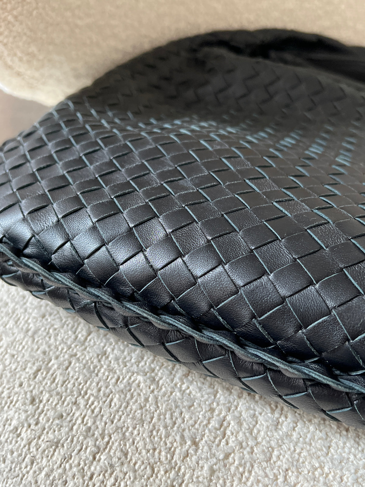 Vintage Bottega Veneta intrecciato hobo