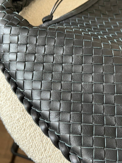 Vintage Bottega Veneta intrecciato hobo