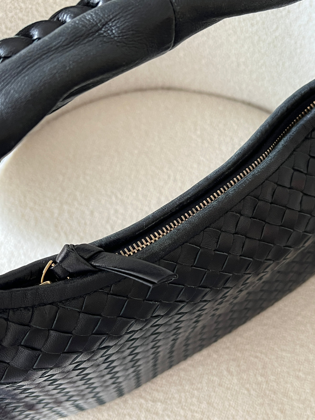 Vintage Bottega Veneta intrecciato hobo