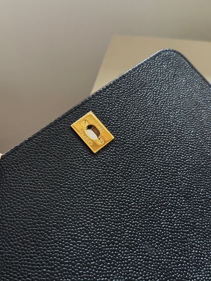 Vintage Chanel calfskin kelly🕶️