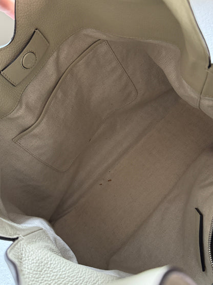 Vintage Loewe beige leather hobo bag💫