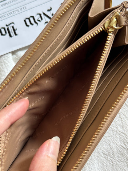 Vintage Burberry wallet🎠