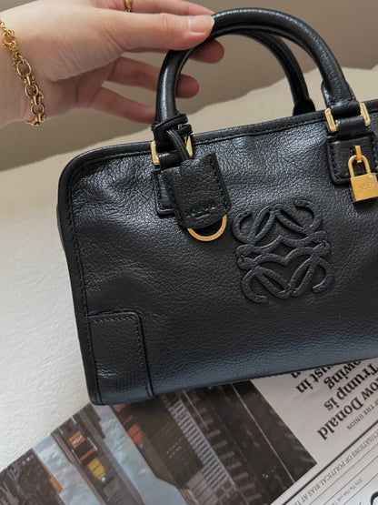 Vintage Loewe amazona 23 small
