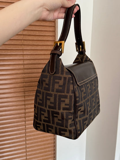 Vintage F e n d i 金扣✨zucca square bag