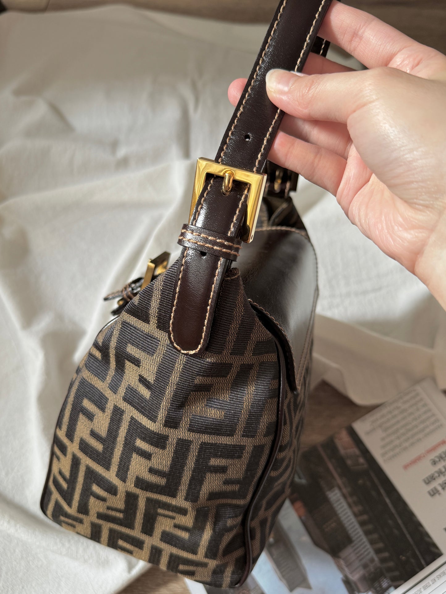 Vintage F e n d i 金扣✨zucca square bag