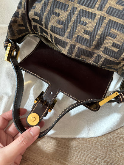 Vintage F e n d i 金扣✨zucca square bag
