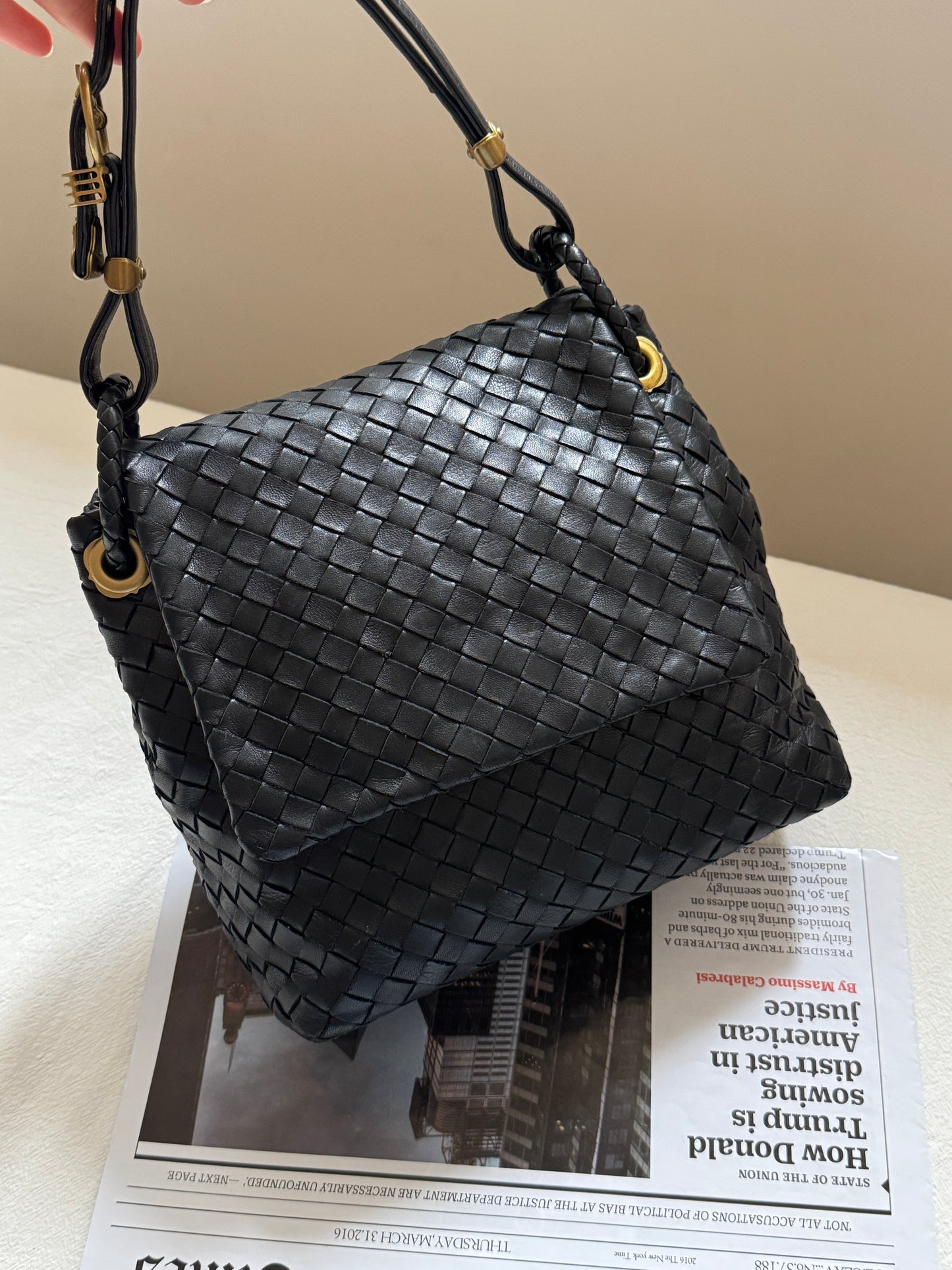 Vintage Bottega Veneta flap hobo bag