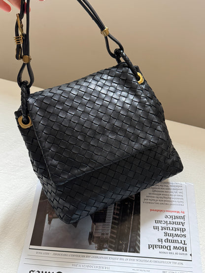 Vintage Bottega Veneta flap hobo bag