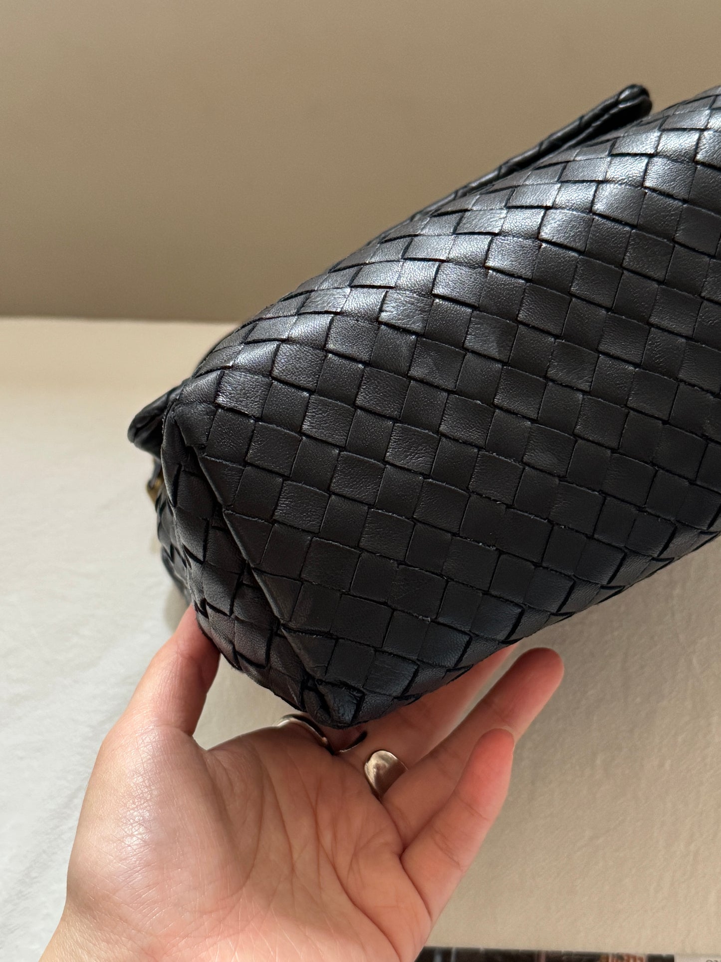 Vintage Bottega Veneta flap hobo bag