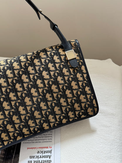 Vintage Dior navy oblique shoulder bag⚓️