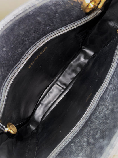 Vintage Chanel caviar leather奶粉袋