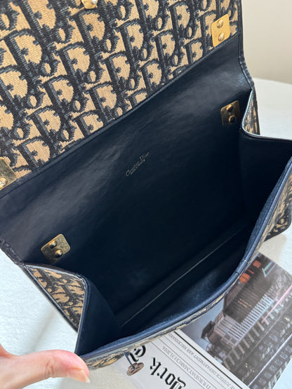 Vintage Dior navy oblique shoulder bag⚓️