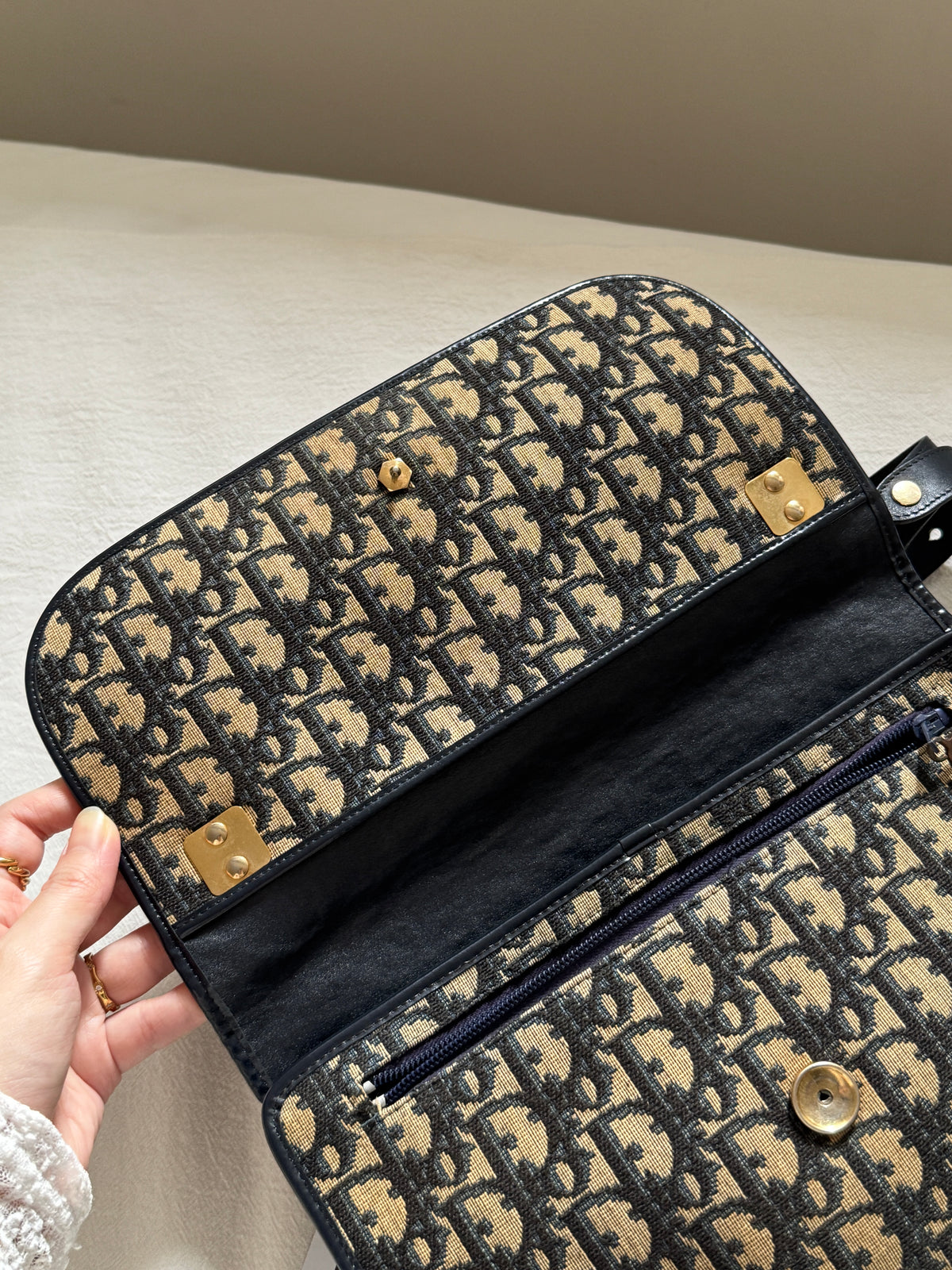 Vintage Dior navy oblique shoulder bag⚓️