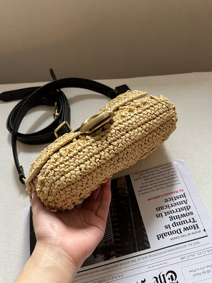 Pre-owned Coach raffia tabby