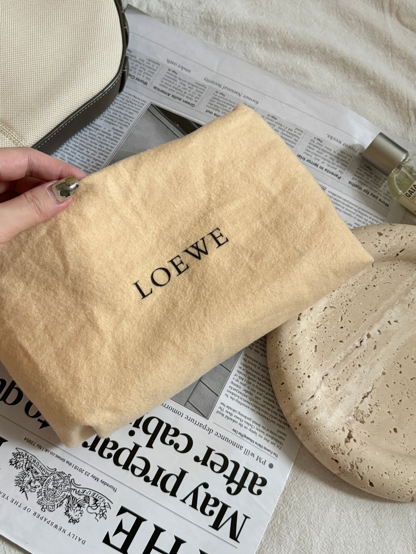 Vintage Loewe olive canvas underarm bag🫒