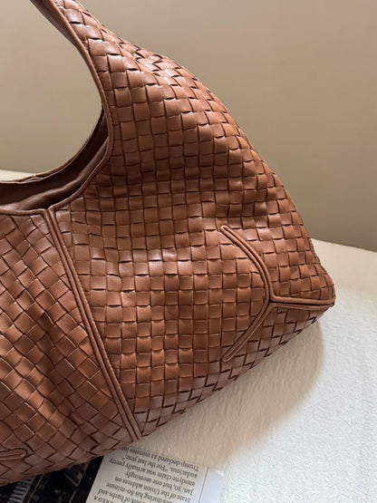 Vintage Bottega Veneta hobo bag🧸