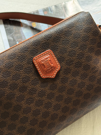 Vintage Celine macadam雲朵包☁️