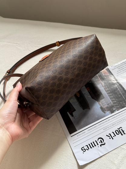 Vintage Celine macadam雲朵包☁️