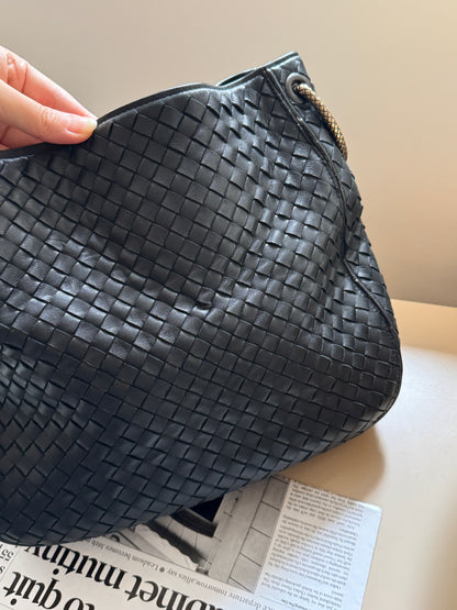 Vintage Bottega Veneta chained hobo🪐