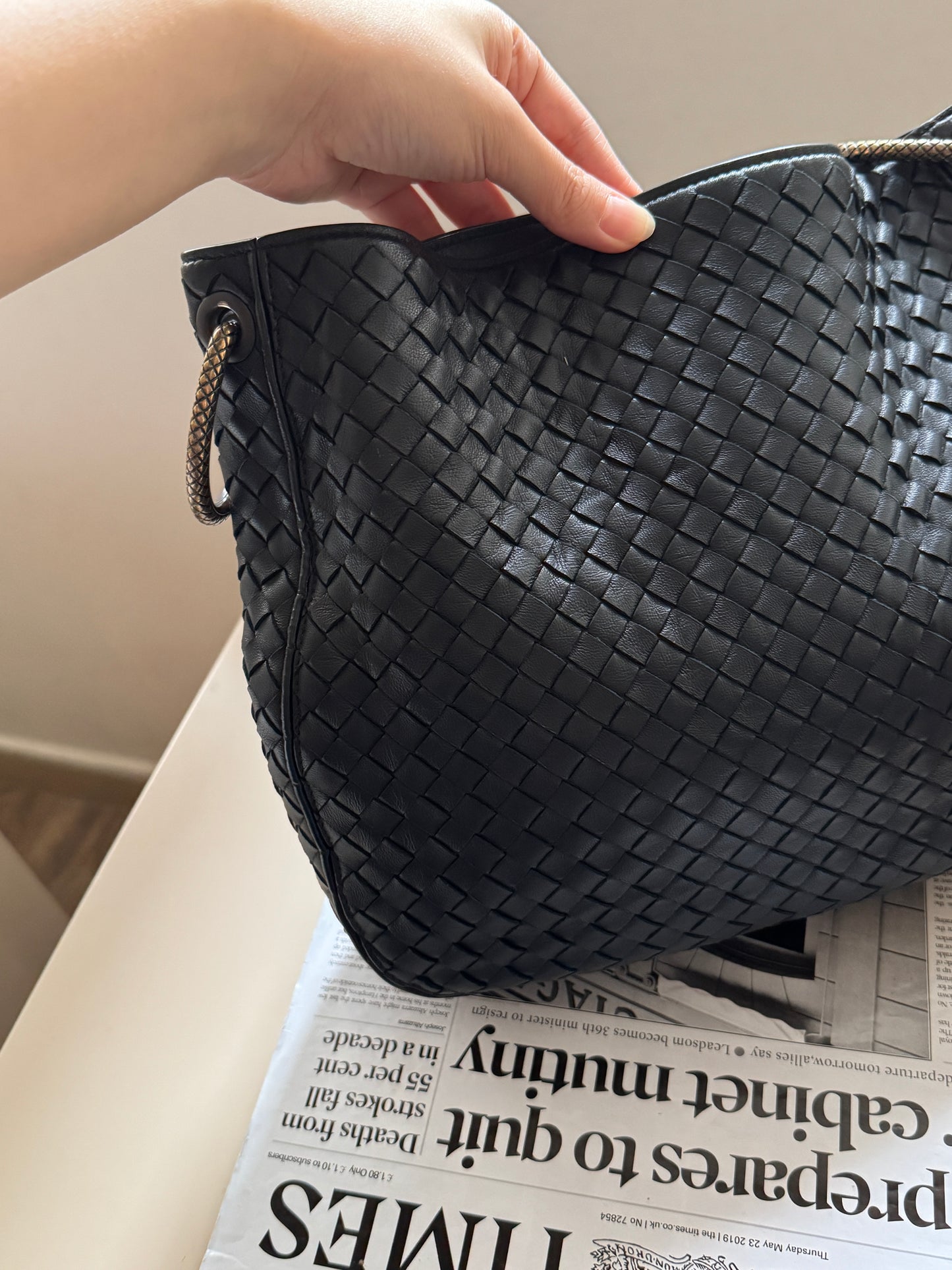 Vintage Bottega Veneta chained hobo🪐
