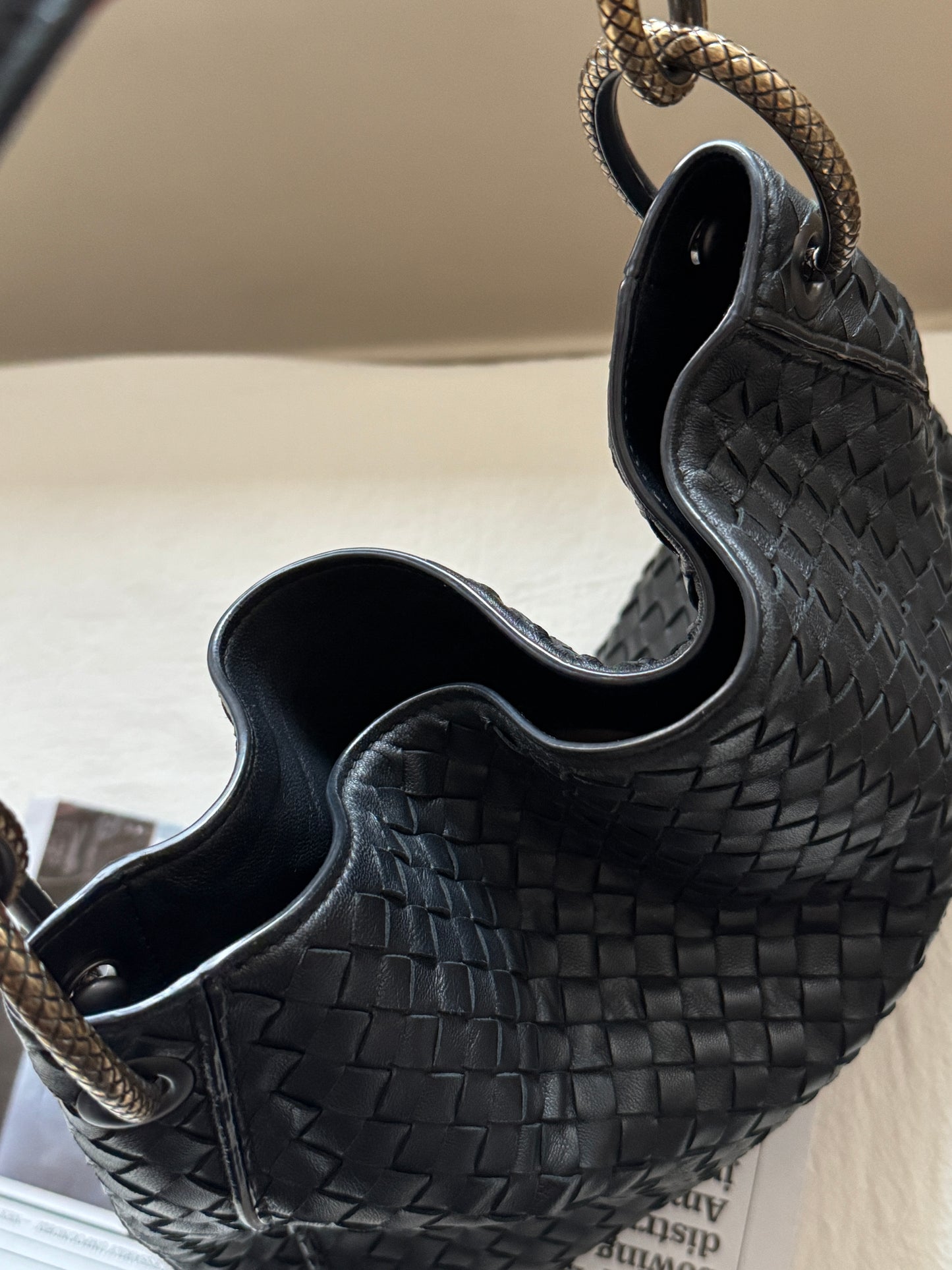Vintage Bottega Veneta chained hobo🪐
