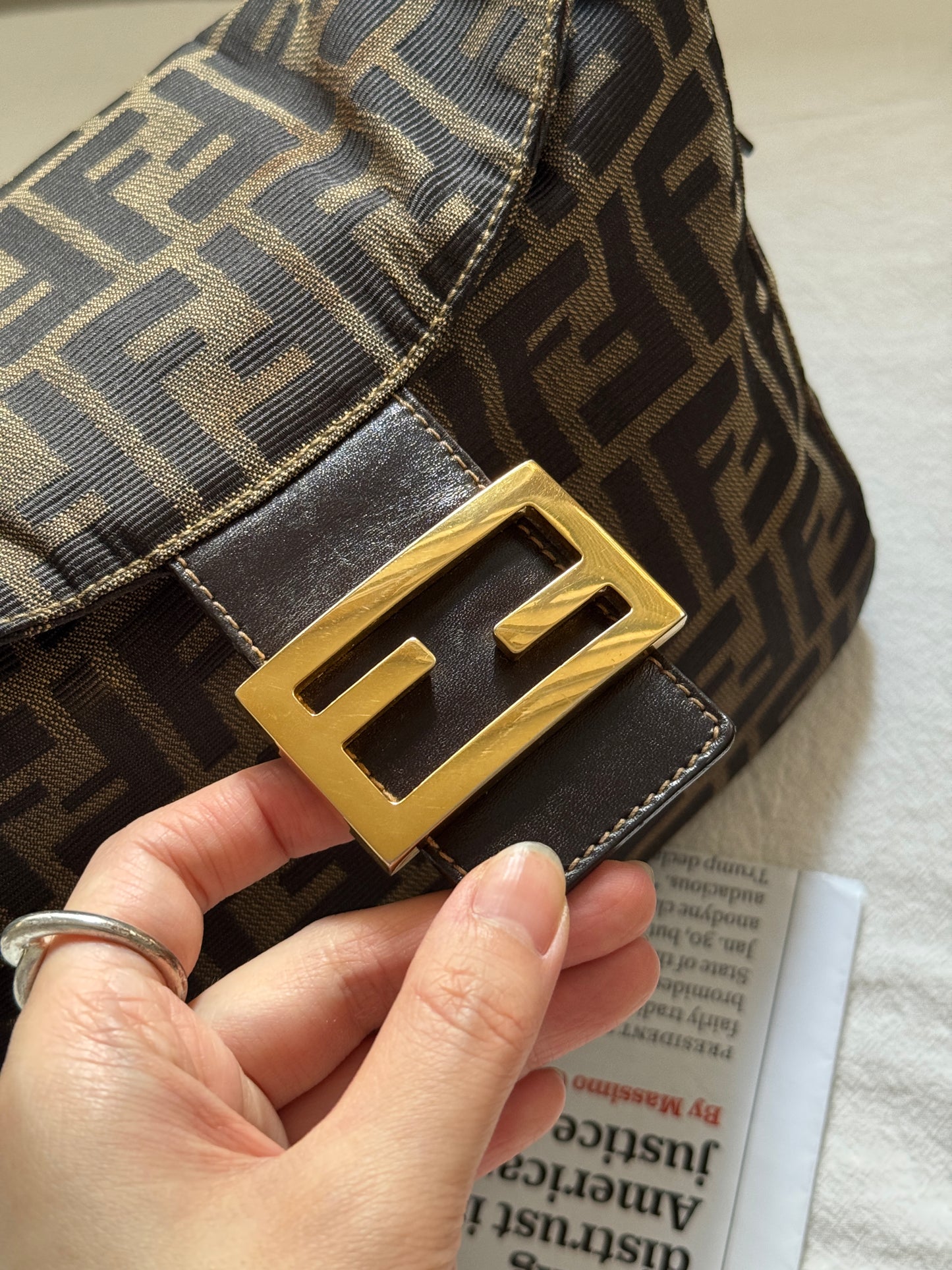 Vintage Fendi zucca baguette 🌞
