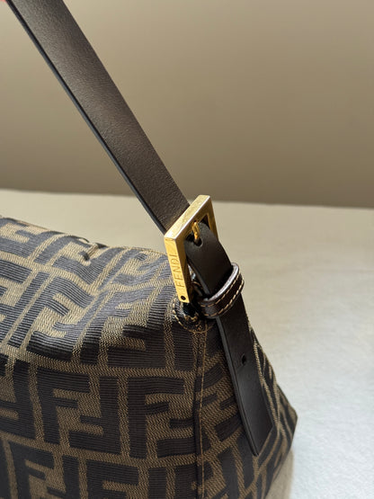 Vintage Fendi zucca baguette 🌞