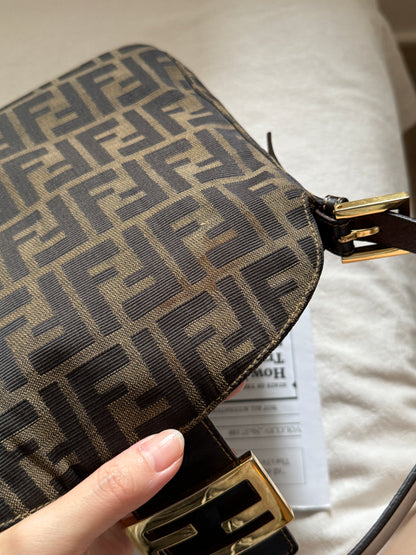 Vintage Fendi zucca baguette 🌞