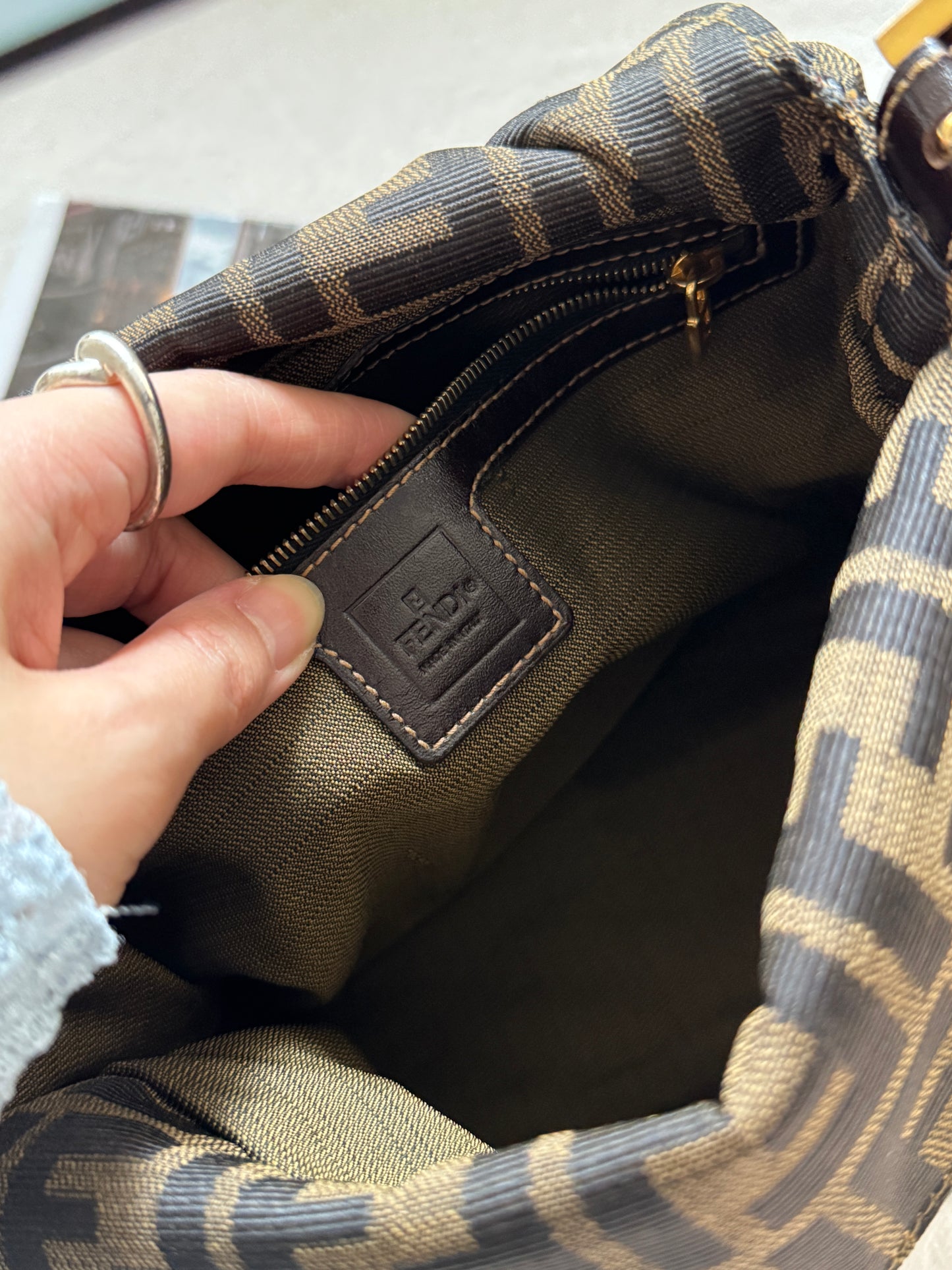 Vintage Fendi zucca baguette 🌞