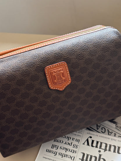 Vintage Celine macadam pouch🪐