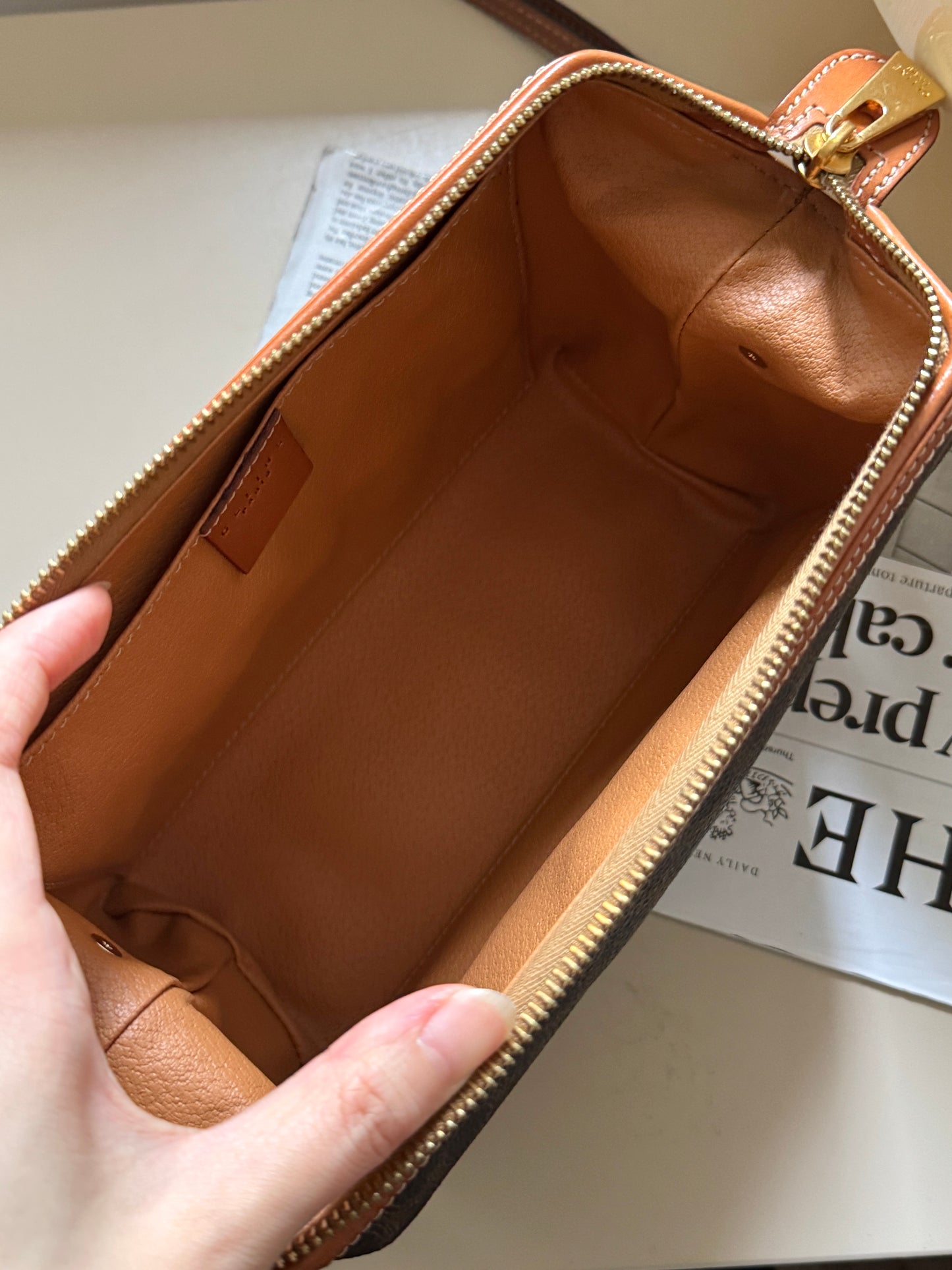 Vintage Celine macadam pouch🪐