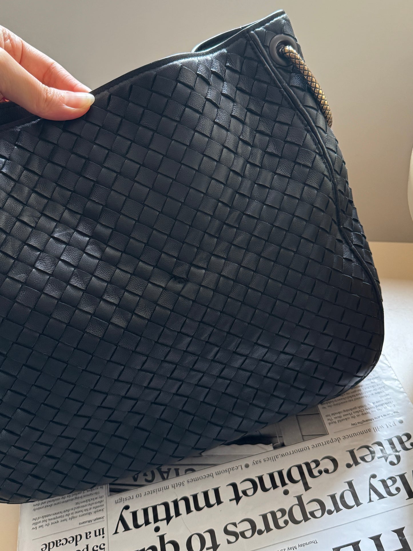 Vintage Bottega Veneta chained hobo🪐