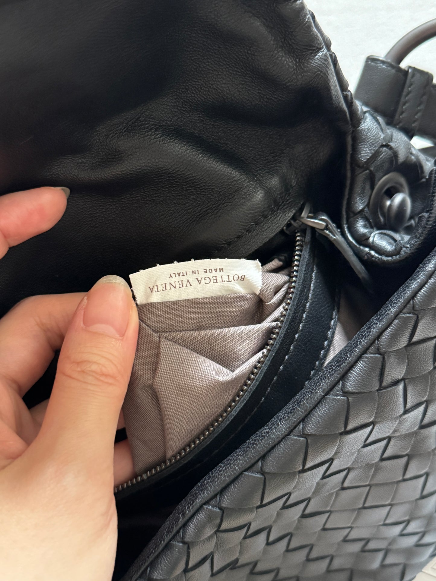 Vintage Bottega Veneta so black intrecciato crossbody bag